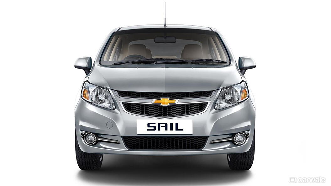 Discontinued Chevrolet Sail 2012 Front View