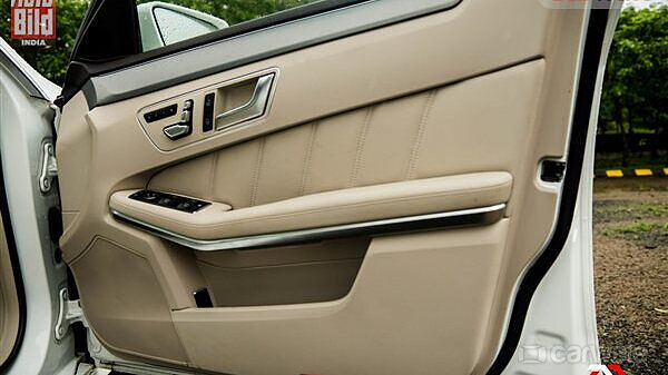 Discontinued Mercedes-Benz E-Class 2013 Door
