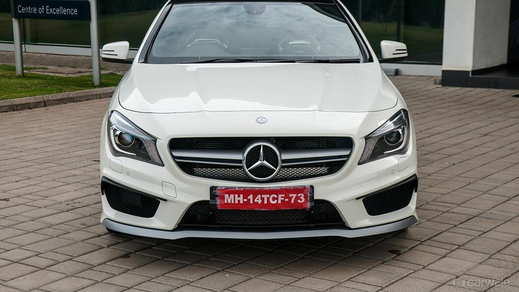 Discontinued Mercedes-Benz CLA 2015 Front View