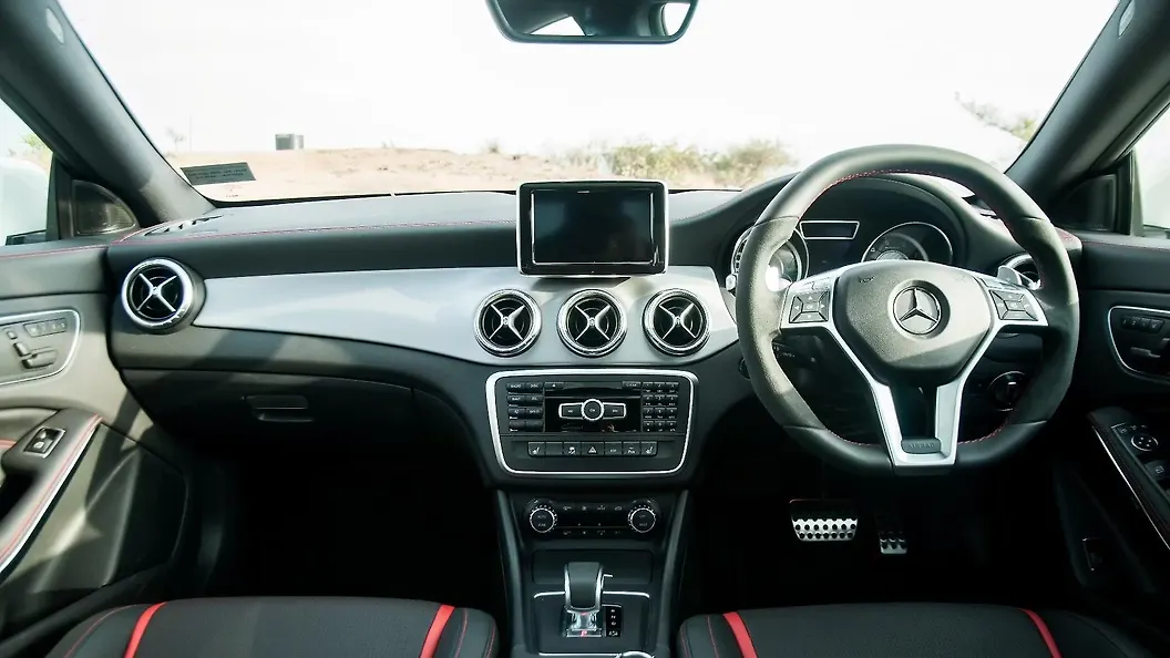 Mercedes Benz Cla 2015 2016 Photo Mercedes Benz Interior