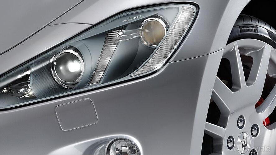 Discontinued Maserati GranTurismo 2015 Headlamps