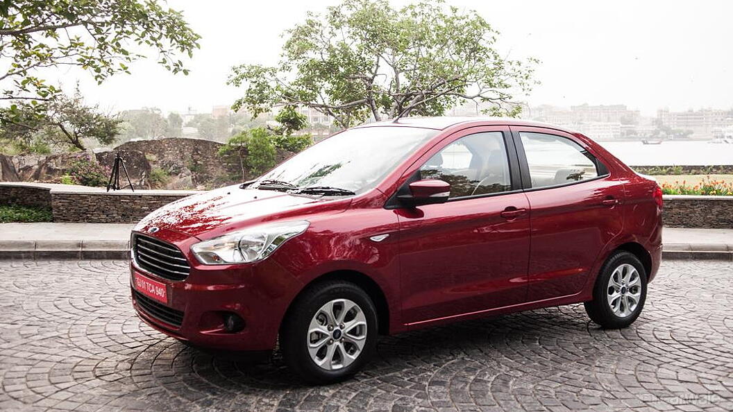 Discontinued Ford Aspire 2015 Left Front Three Quarter