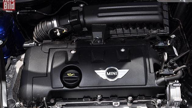 मिनी कूपर [2012-2014] इंजन बे