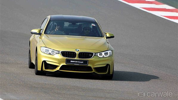 Discontinued BMW M4 2014 Front View