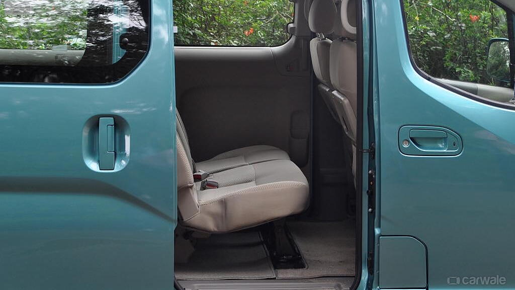 Nissan Evalia [2012-2014] Interior