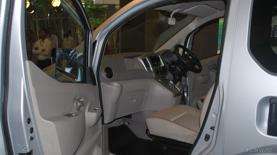 Ashok Leyland Stile [2013-2015] Front-Seats