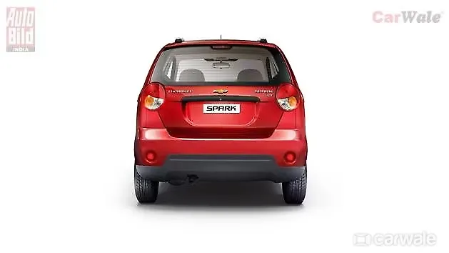 Spark Cab Rear View Chevrolet Spark Images - Spark Interior & Exterior Photo Gallery - CarWale