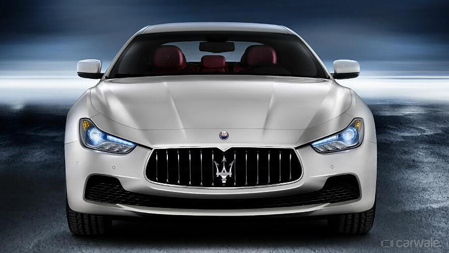 Discontinued Maserati Ghibli 2015 Front View