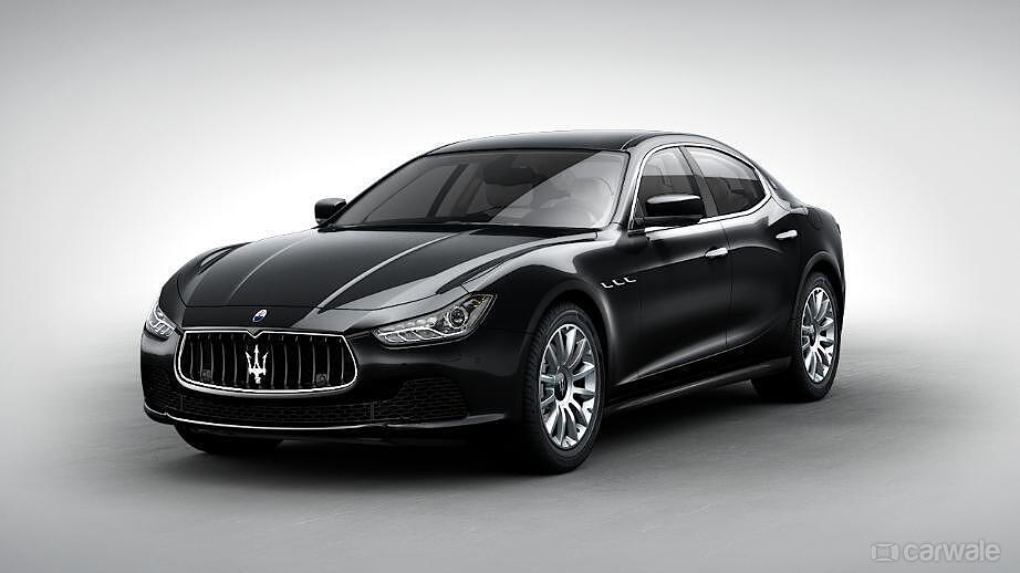 Discontinued Maserati Ghibli 2015 Left Front Three Quarter