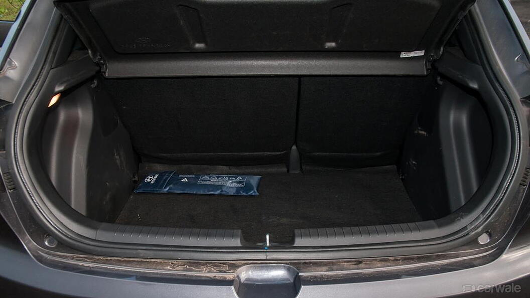 Hyundai Elite i20 [2014-2015] Boot Space