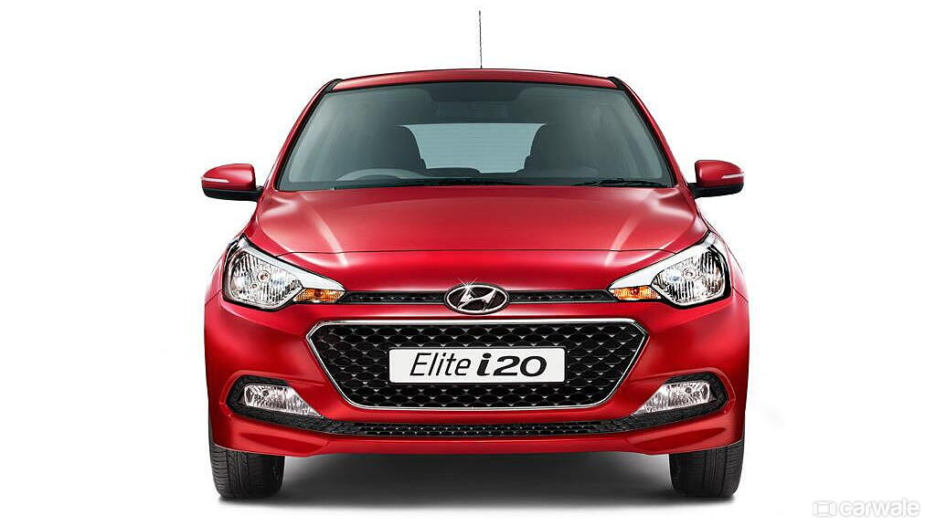 Discontinued Hyundai Elite i20 2016 Front View