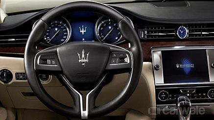 Discontinued Maserati Quattroporte 2011 Interior