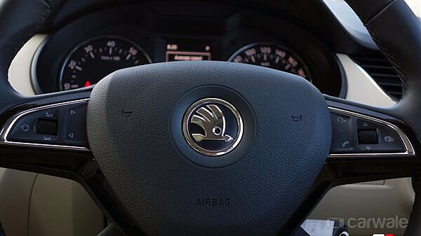 Discontinued Skoda Octavia 2013 Steering Wheel
