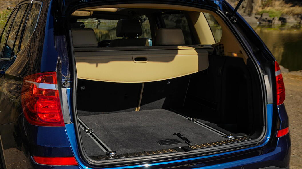 BMW X3 [2014-2018] Photo, Boot Space Image - CarWale