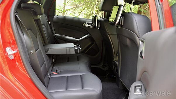 Discontinued Mercedes-Benz B-Class 2012 Rear Seat Space