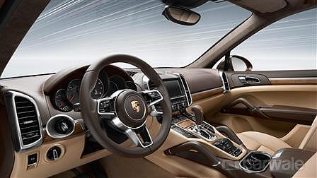 Discontinued Porsche Cayenne 2014 Interior
