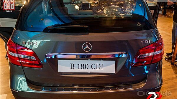 Discontinued Mercedes-Benz B-Class 2012 Rear View