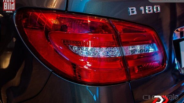 Mercedes-Benz B-Class [2012-2015] Tail Lamps