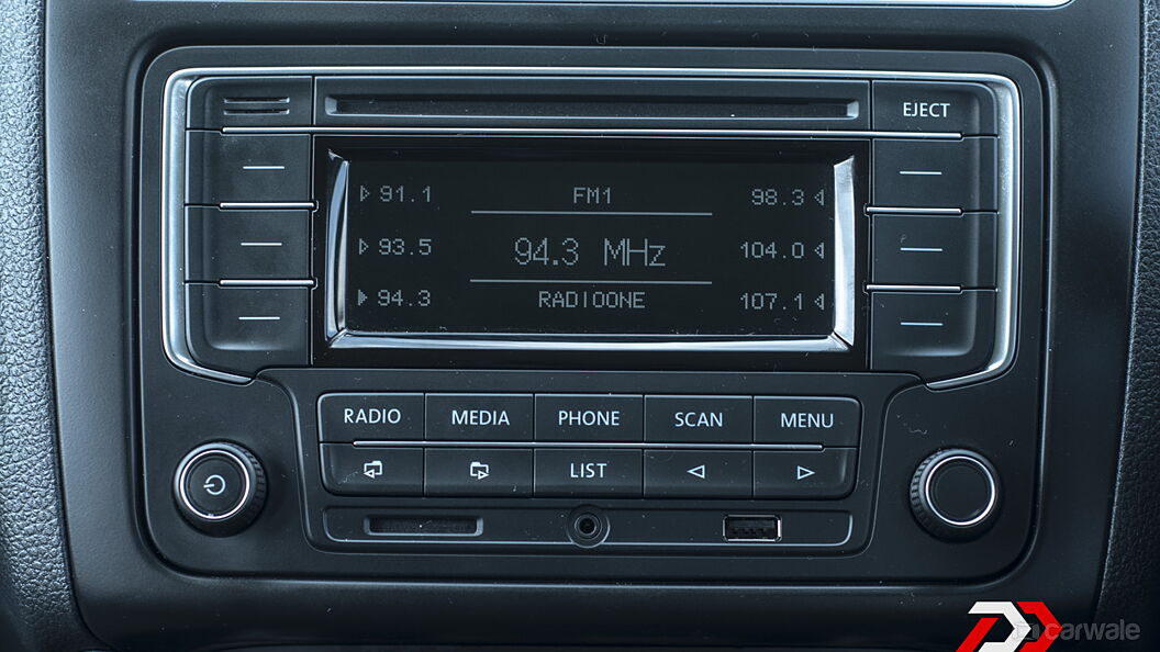 Discontinued Volkswagen Cross Polo 2013 Music System
