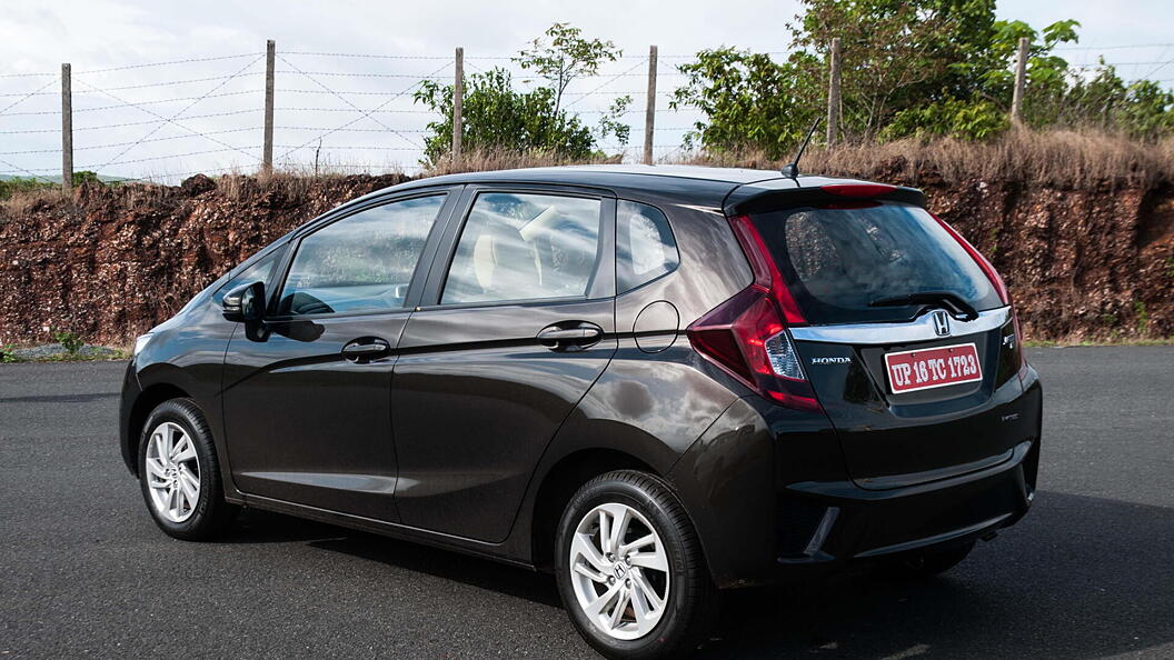 Honda Jazz [2015-2018] Photo, Exterior Image - CarWale