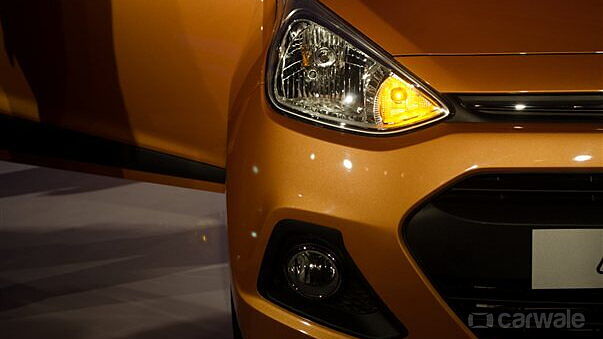 Discontinued Hyundai Grand i10 2013 Headlamps
