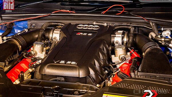 Discontinued Audi RS5 2018 Engine Bay
