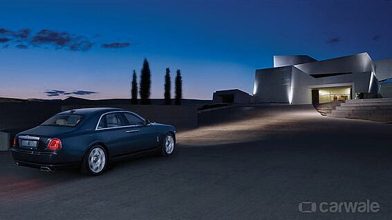 Rolls-Royce Ghost Right Rear Three Quarter