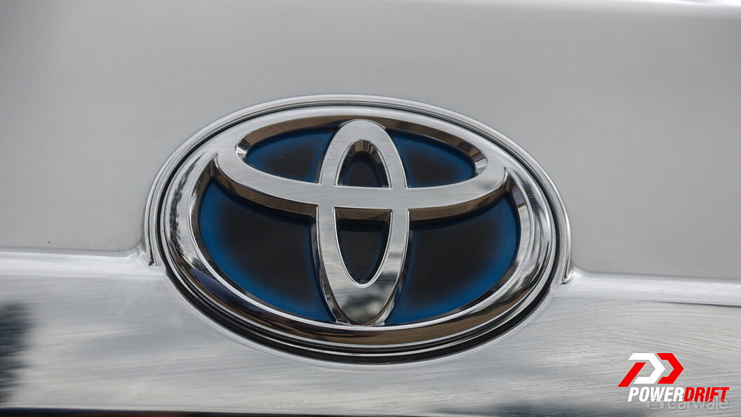 Toyota Camry [2012-2015] Exterior