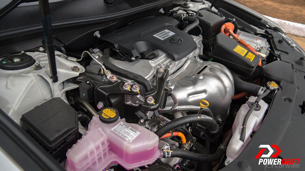 Discontinued Toyota Camry 2012 Engine Bay