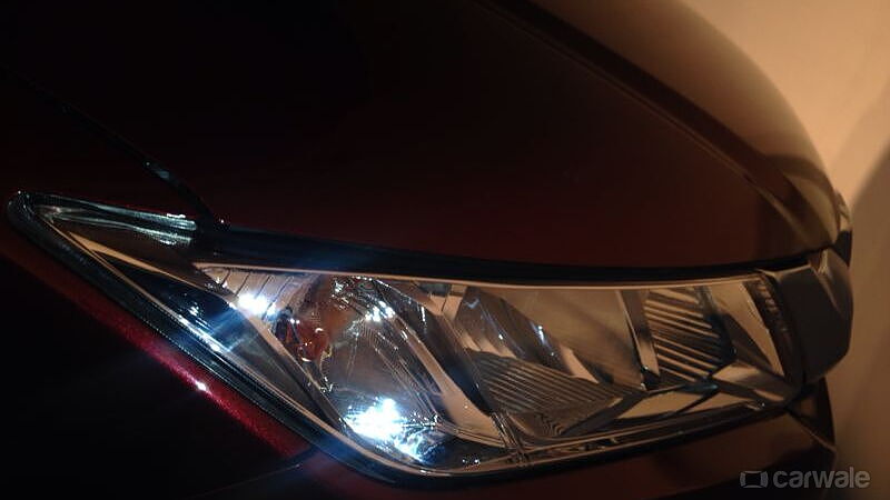 Discontinued Honda City 2014 Headlamps