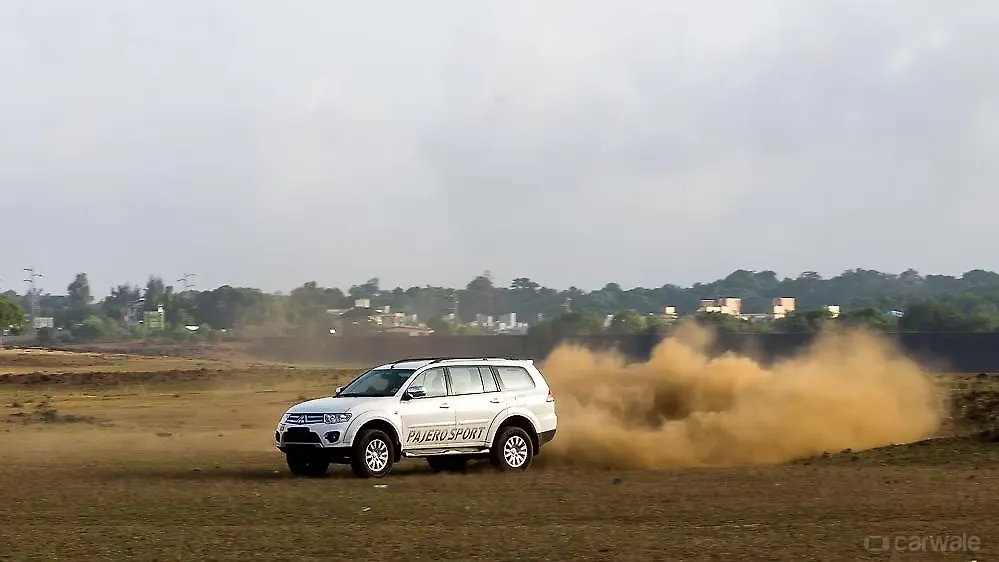 Mitsubishi Pajero Sport Mitsubishi Pajero Sport
