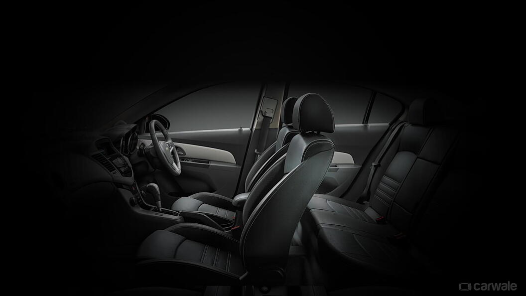Discontinued Chevrolet Cruze 2014 Interior