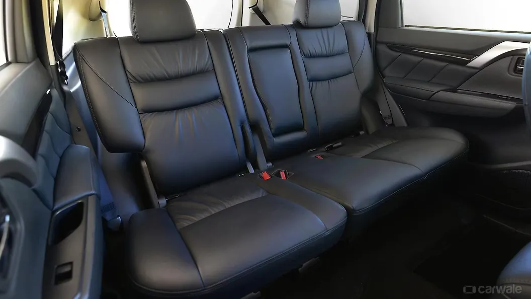 Mitsubishi Pajero Sport Interior