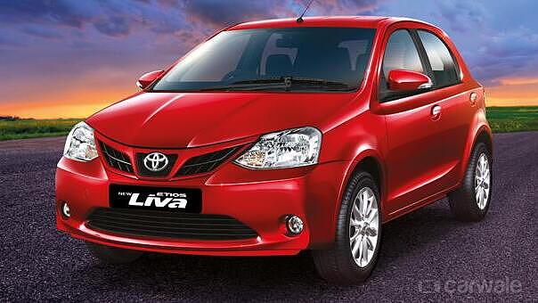 Discontinued Toyota Etios Liva 2013 Left Front Three Quarter