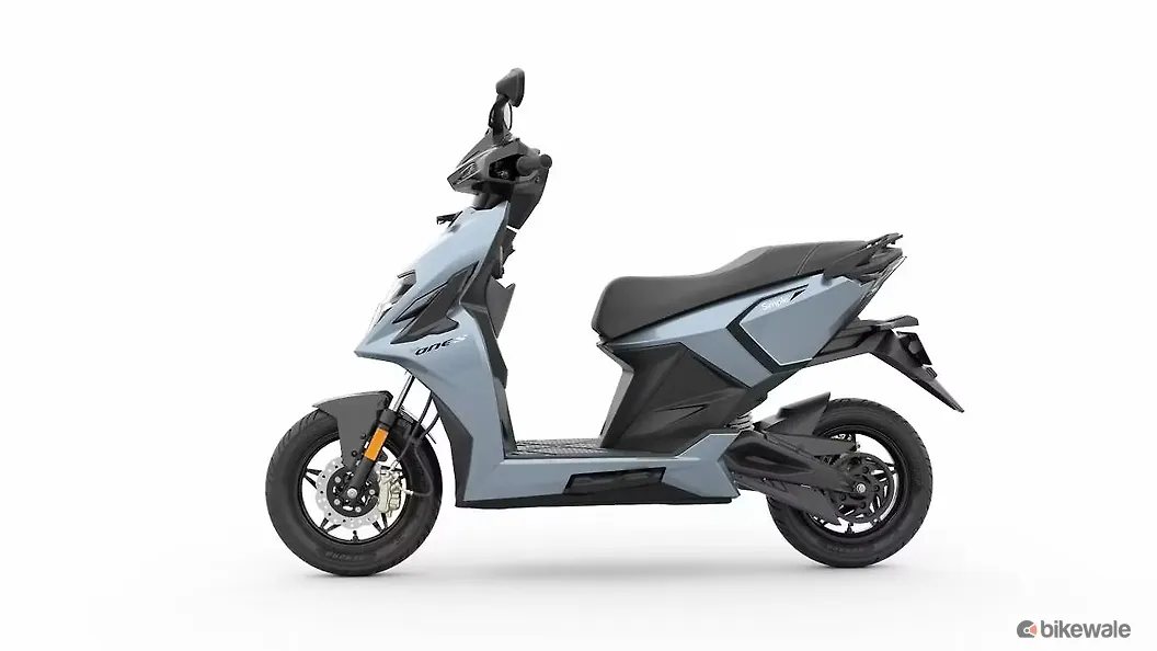 एज़्यूर ब्लू