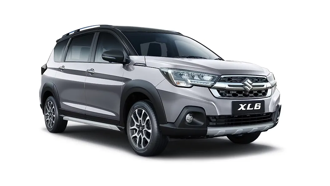 あっぷるん XL6 Alpha Plus AT Petrol Dual Tone on road Price | Maruti XL6