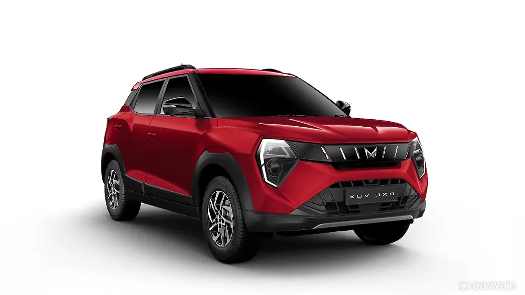 mahindra-xuv-3xo-deep-forest-colour-carwale