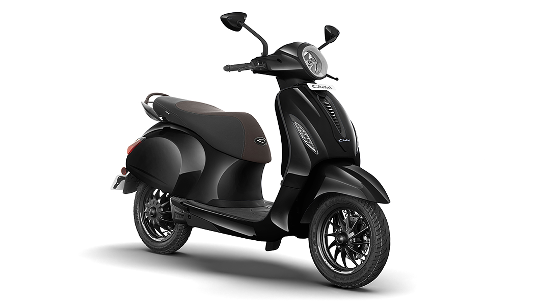 Scooty bajaj sale