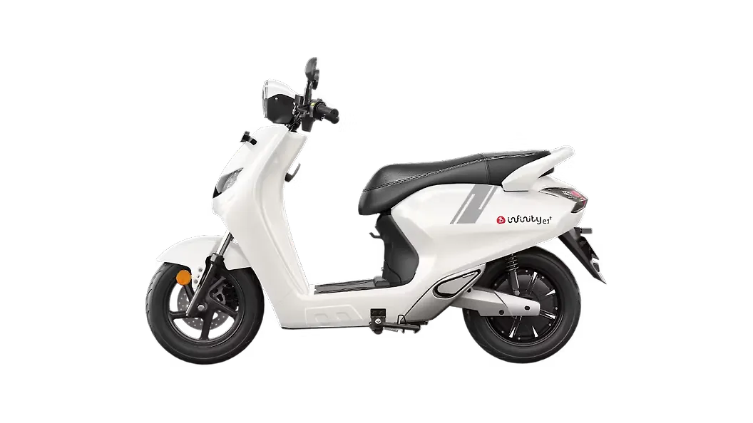 Infinity_E1_Pearl_White_(Plus)