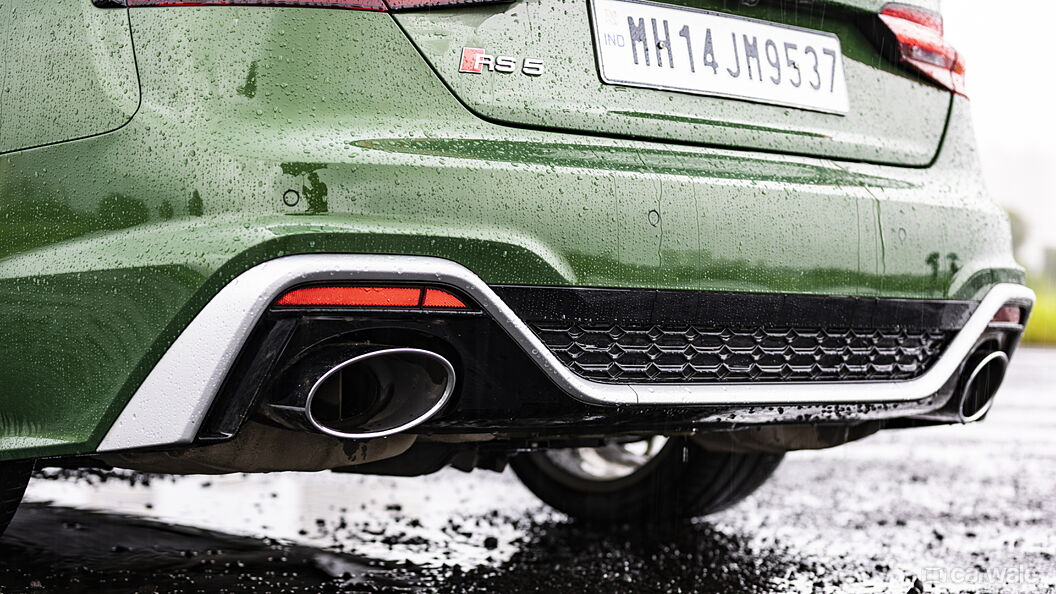Audi RS5 Exhaust Pipes