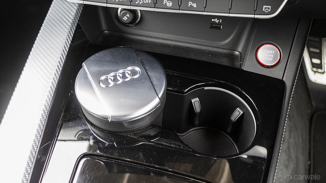 Audi RS5 Cup Holders