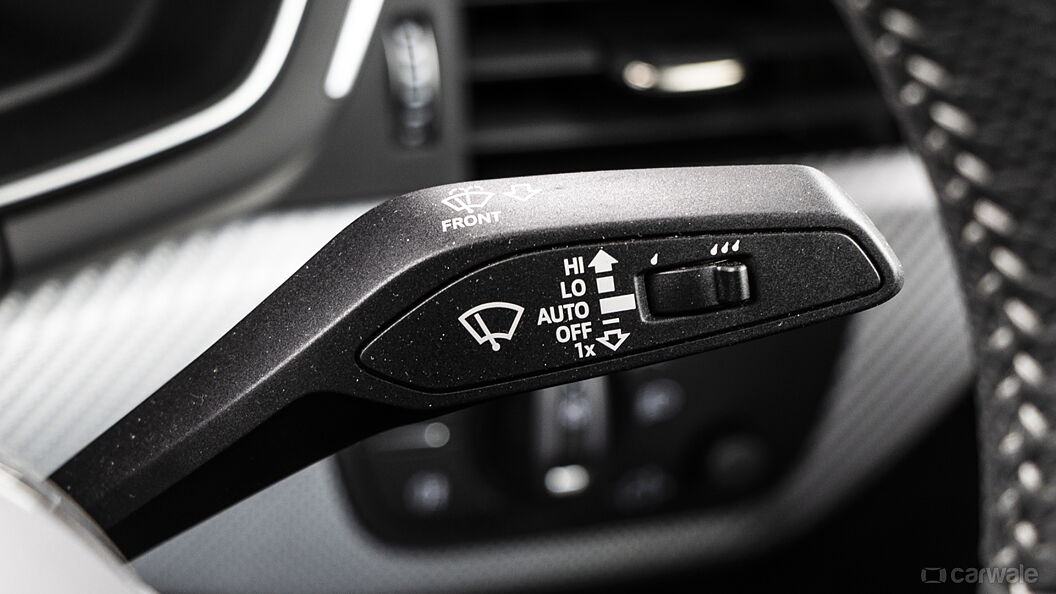 Audi RS5 Headlight Stalk