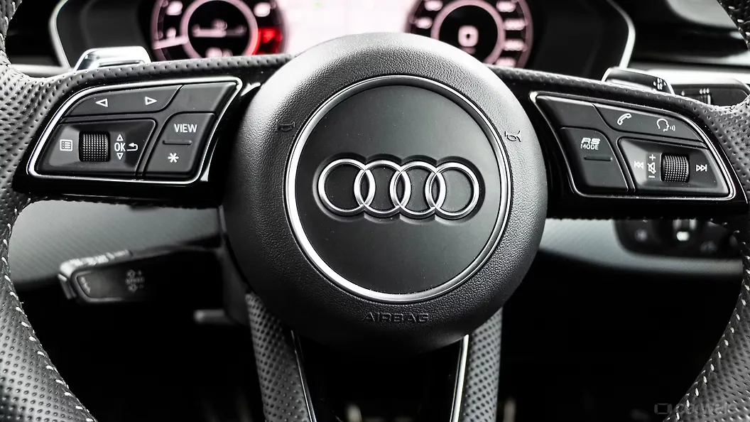 Audi RS5 Steering Mounted Controls