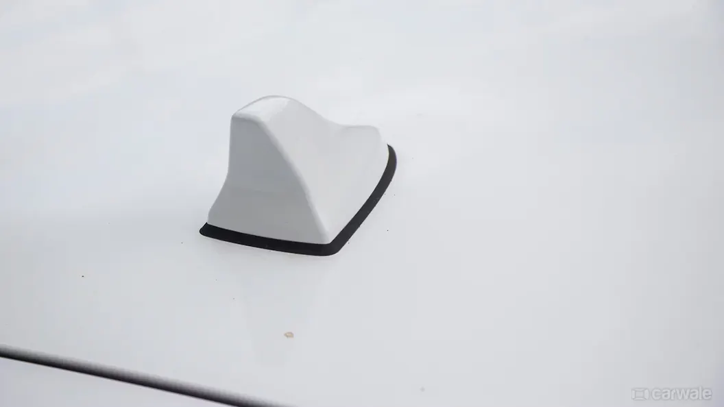 i20 N Line Antenna Image, i20 N Line Photos in India CarWale