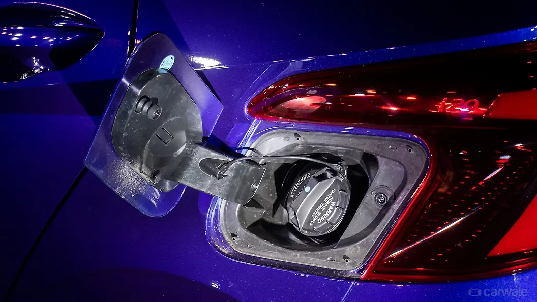 i20 N Line Open Fuel Lid Image, i20 N Line Photos in India CarWale
