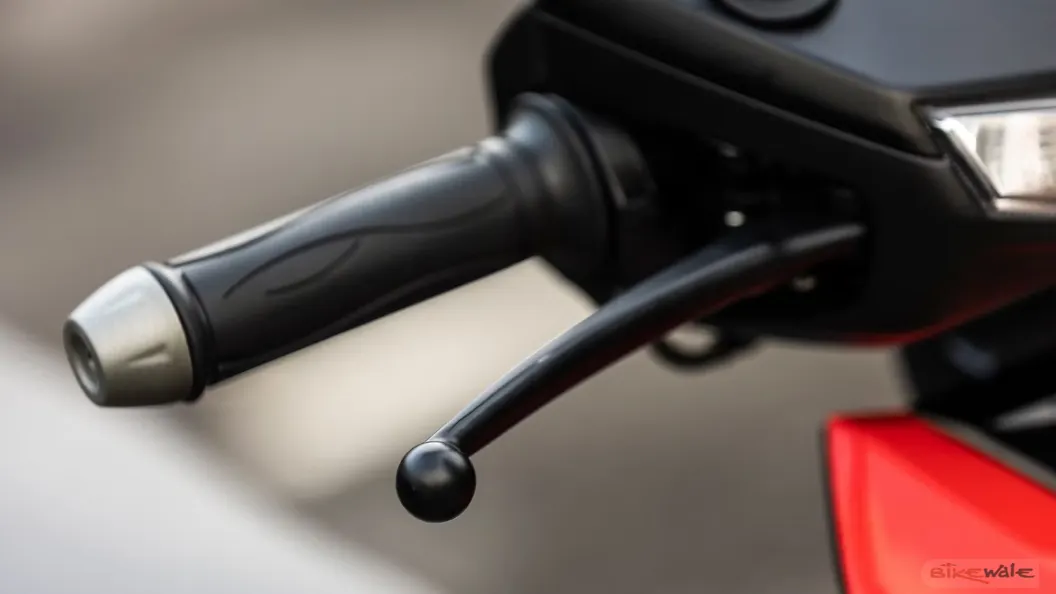 TVS Ntorq 125 Hazard Lights Switch Image BikeWale