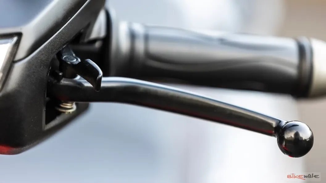 TVS Ntorq 125 Hazard Lights Switch Image BikeWale