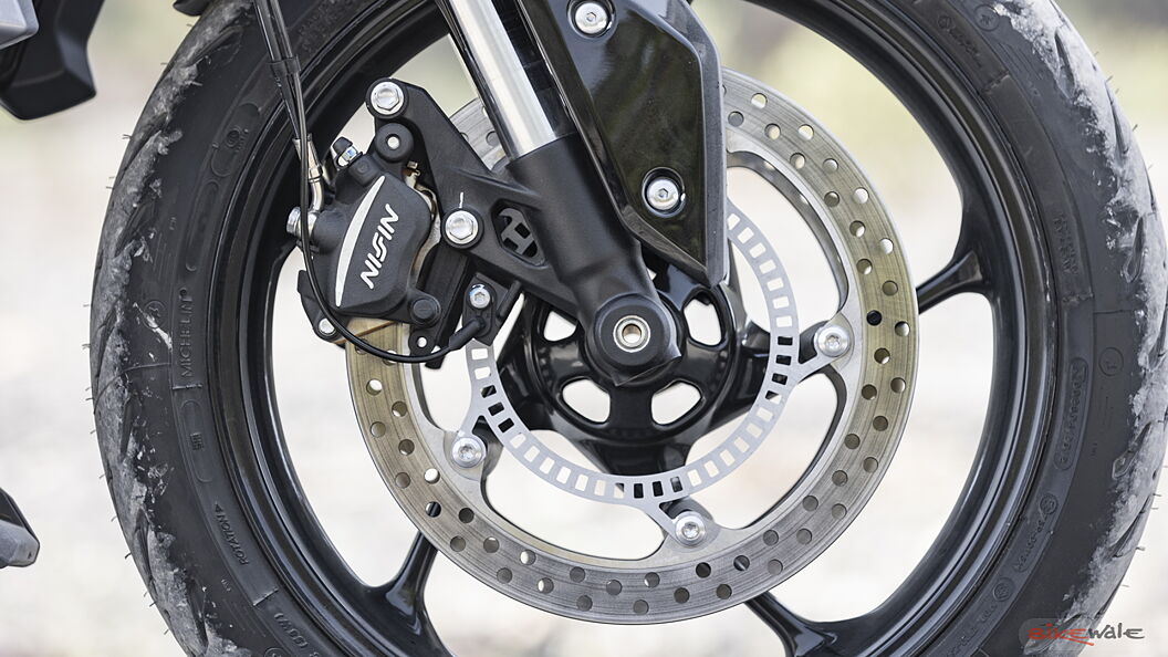 Triumph Tiger Sport 660 Front Tyre Image – BikeWale