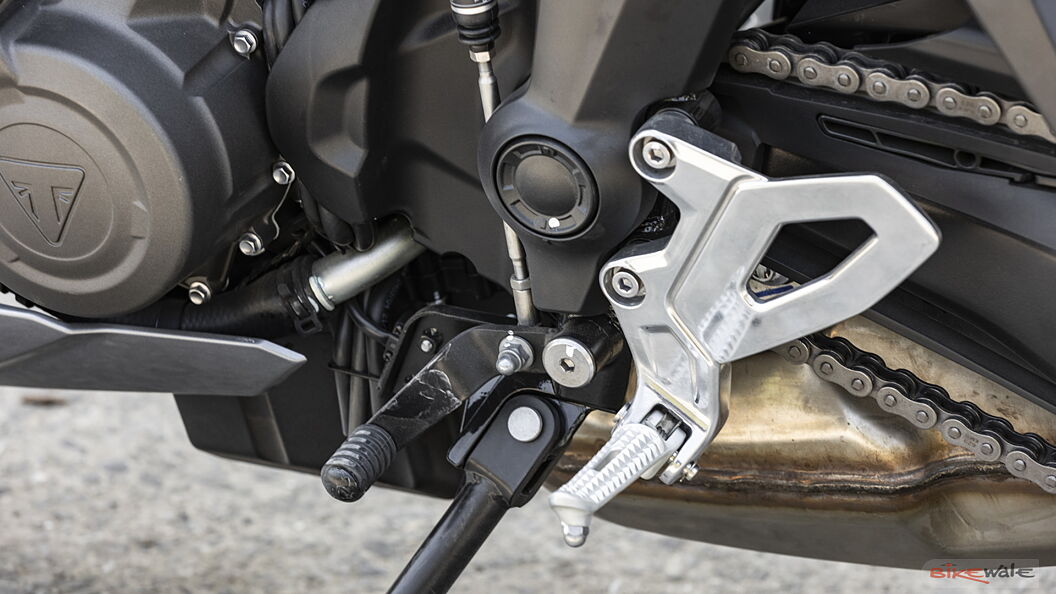 Triumph Tiger Sport 660 Footbrake Lever Image – BikeWale