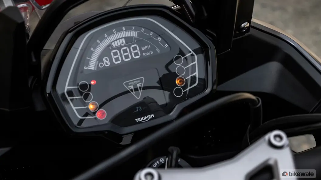 Triumph Instrument Clusters Triumph Tiger Sport 660 Instrument Cluster Image – BikeWale
